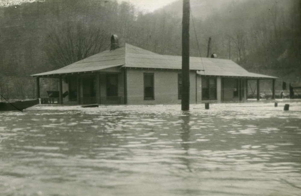 Brock Gillis 1946 KY Flood Event