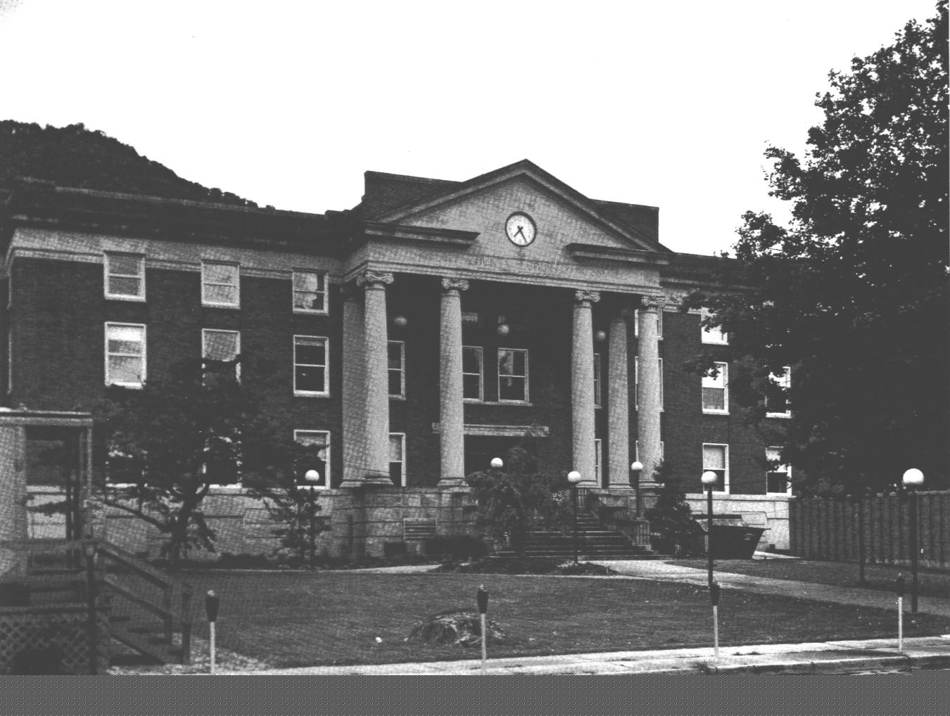 Bell County Courthouse Photo