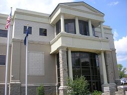 Photo of the Clay County Courthouse