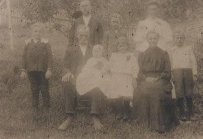 John & Lavada Ray Babb and Family