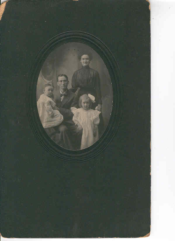 Claude & Anna (Witt) Barnes with daughters Retha & Dorothy (Dottie). Claude is s/o Achilles & Armina (Witt) Barnes. Anna is d/o David & Celia (Reid) Witt.