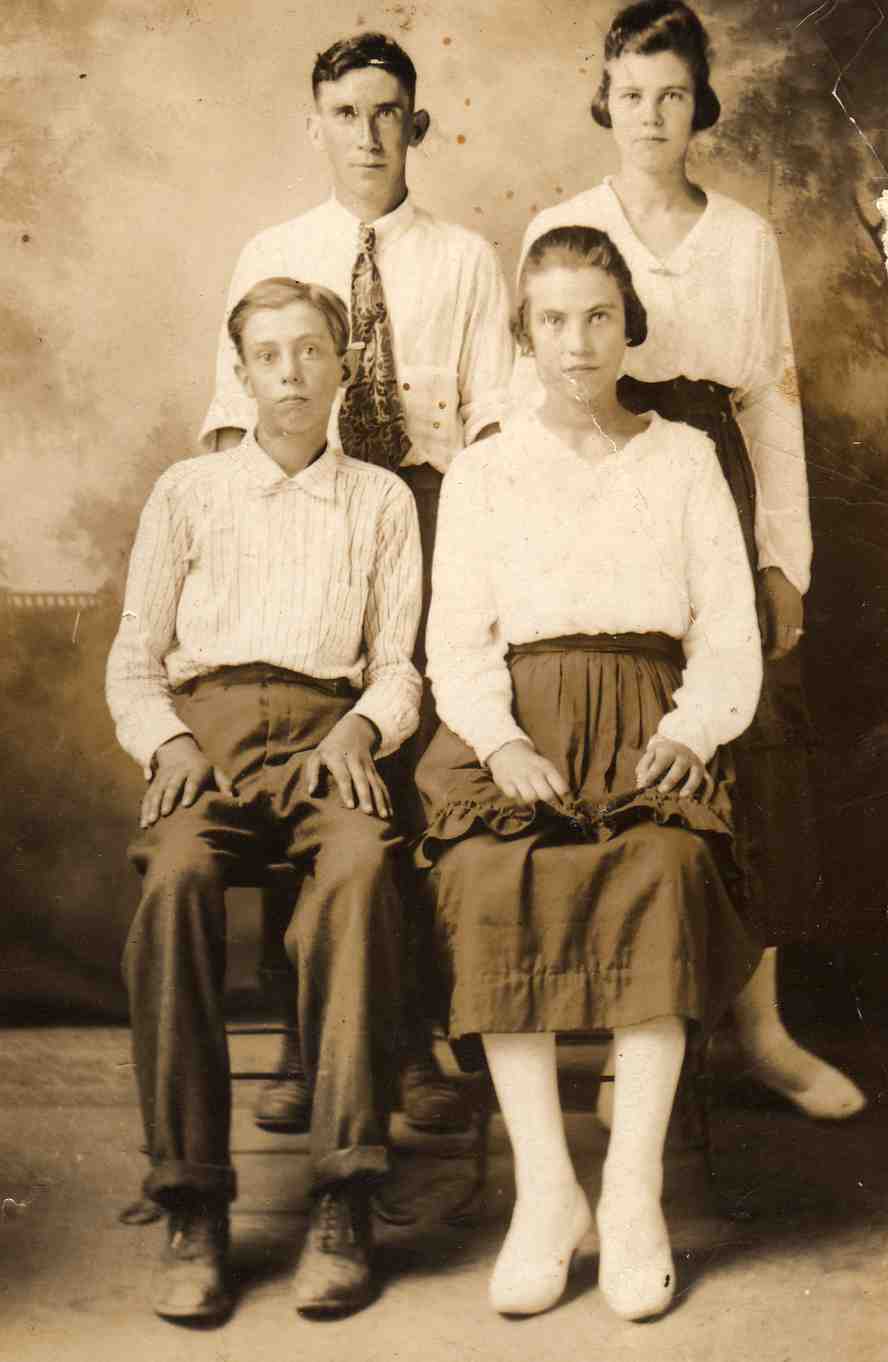 Weed Barnes, Myra (McIntosh) Barnes, Troy McIntosh, and Janie McIntosh