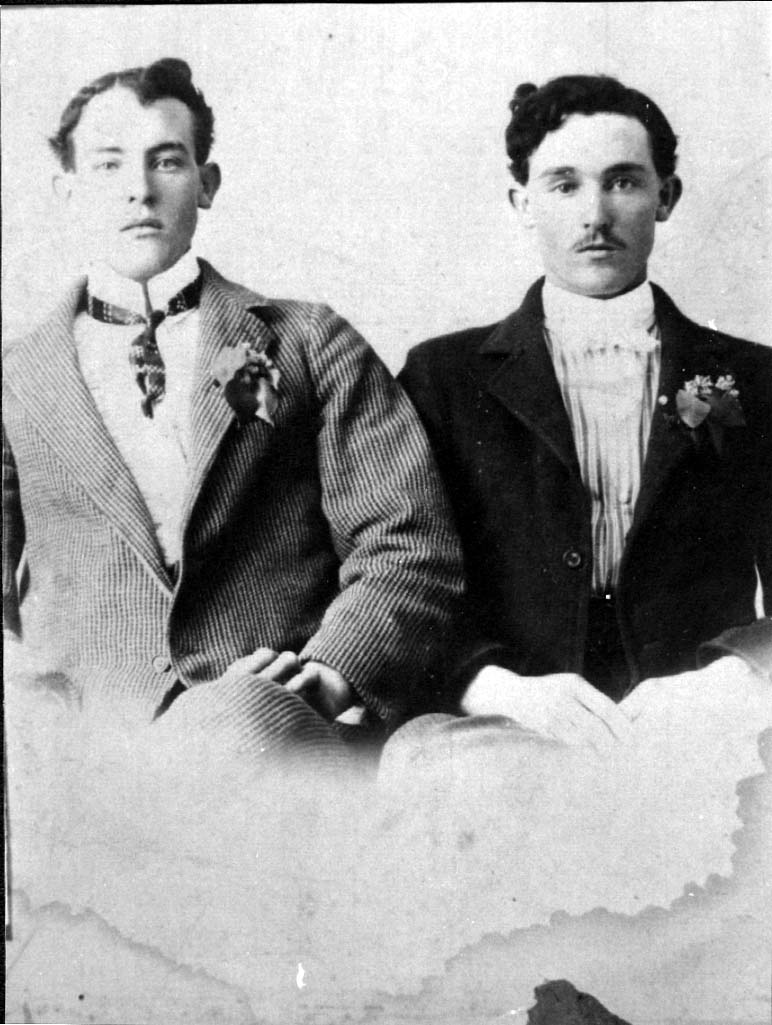 Thomas Jefferson "Jeff" Garrett and his brother, Oliver B. "Ollie" Garrett, son's of Henry Barker Garrett and Emmeline Candace Warford