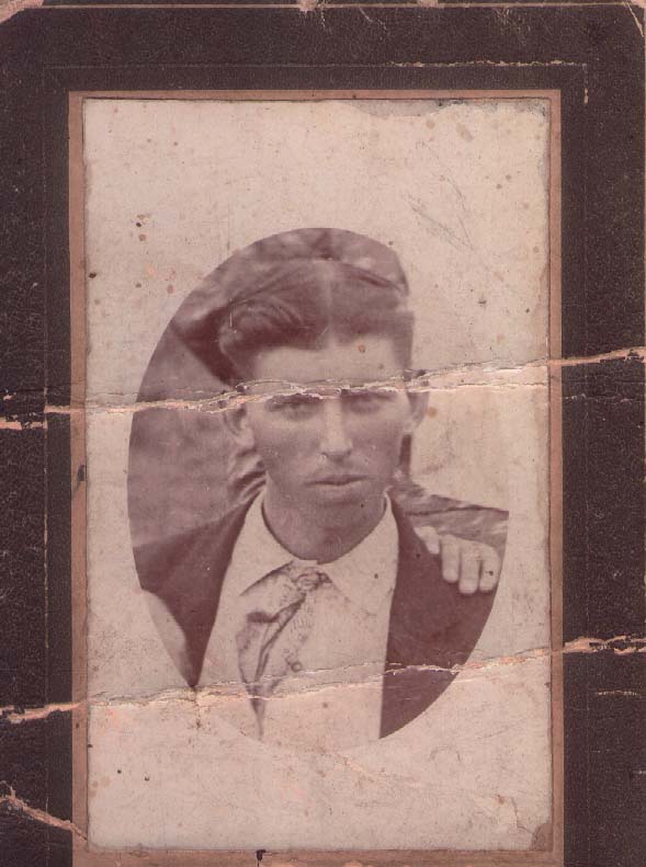 Leslie Garrett (1873-1901), s/o Andrew Garrett and Nancy Jane Gentry