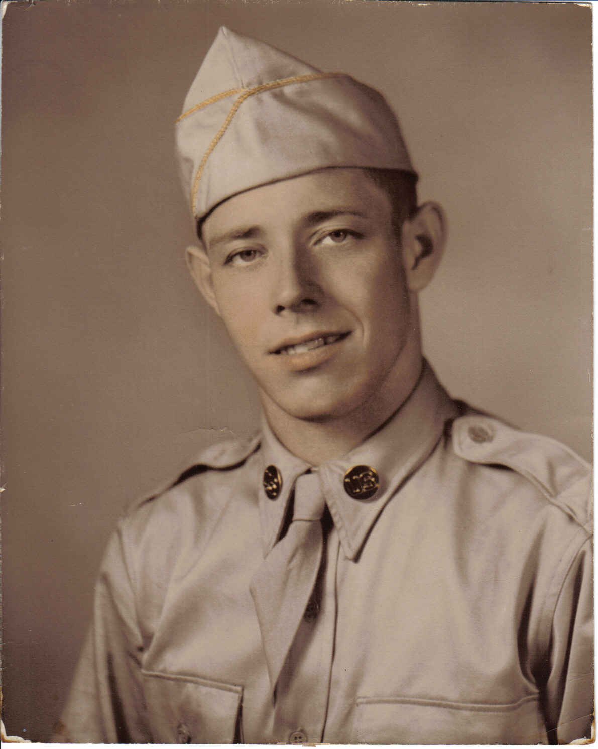Pleas Benjamin Lunsford. Son of Cora and Charles and grandson of Sarah and Green Lunford. he died in about 1978.