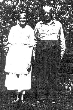 Annie Warner Powell & husband Francis Marion, III "Uncle Diner" Powell