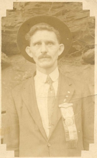 Bill or Ben Powell, brother or father of Harriett A. (Powell) Smyth