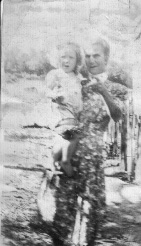 Susan Ellar (Horn) Reece (Granny Reece) with Ruby Frances Reece