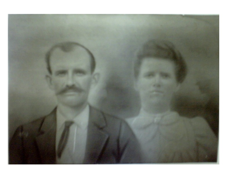 Jane Reece, (4/11/1848 - 1/23/1914), d/o David and Susannah (Brewer) Reece. She married Barney (or Barnett) McQueen (1/1/1839 - 9/30/1890) on March 18, 1867. Barney is the son of John McQueen and Rachel Sparks, and the grandson of John McQueen and Polly Allendale. Barney & Jane are buried in McQueen Cemetery near Wind Cave in Jackson County, Kentucky.