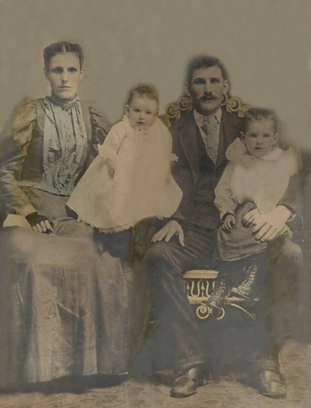 Simpson Green & Sarah (Richardson) McIntosh and children, Abraham Lincoln and Lona Francis.
