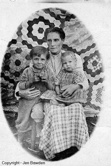 Sarah (Hoover) Richardson with children