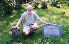 Duane Reed at graves of William V. and Catherine (King) Tuttle