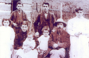 Dudley & Mary (Woosley) McIntosh Family