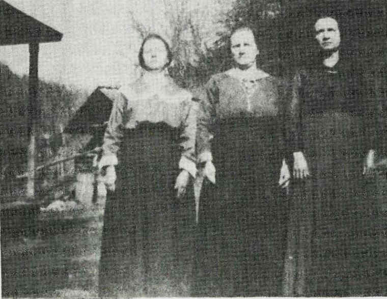 laura-hall-compton-small