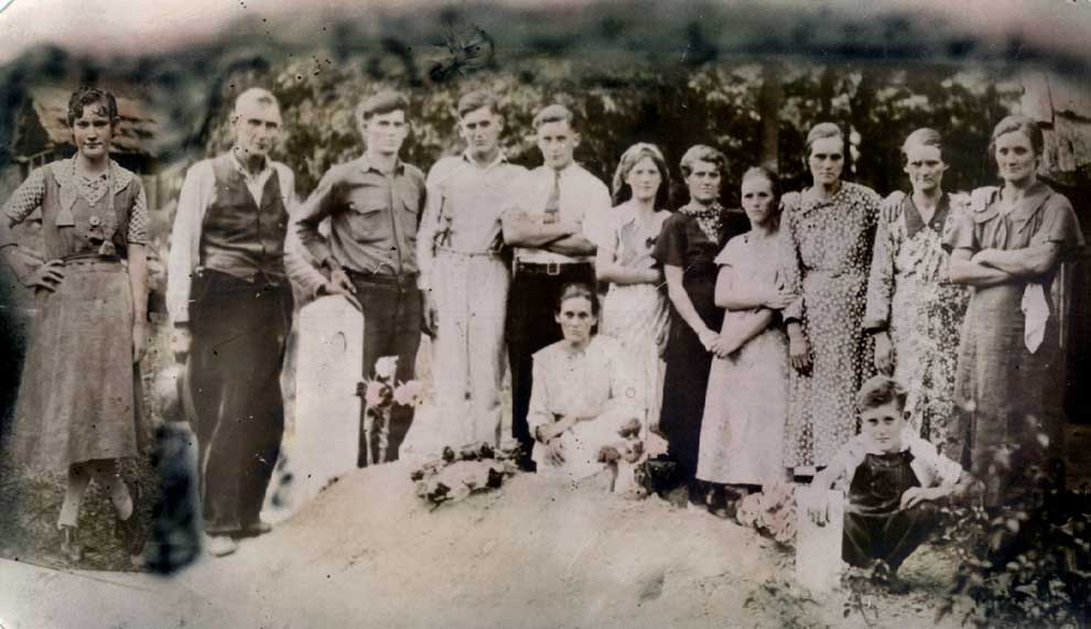 Lee-Hamilton-Family-small