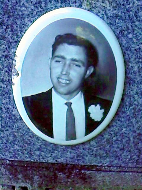 harveycurtisriley-hsp.jpg (59665 bytes)