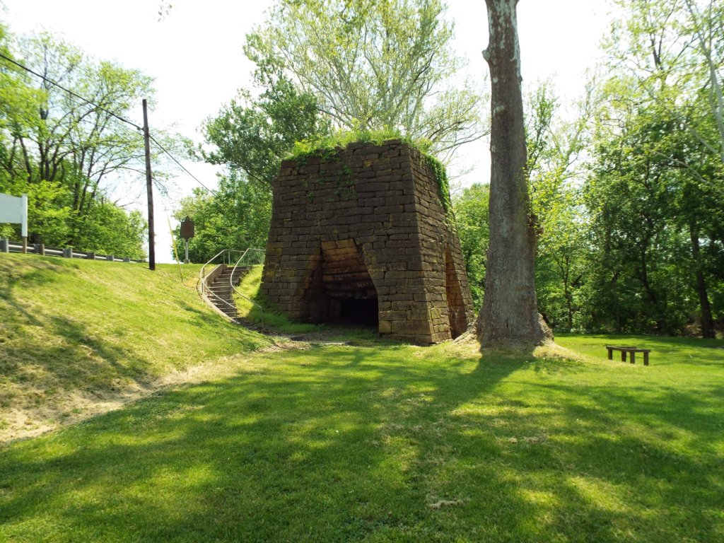 bourbonironfurnacebathcountykybuiltin1790whenclarkmontgomeryandbathwerestillpartofbourboncounty.jpg