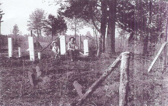 Mosley P. Wells Cemetery