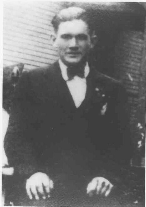 {Clyde Chester Keller}